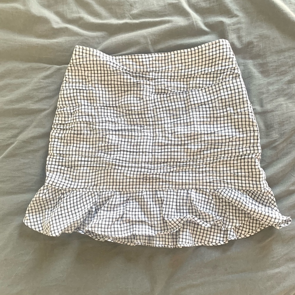 Abercrombie Ruched Skirt-Size Small